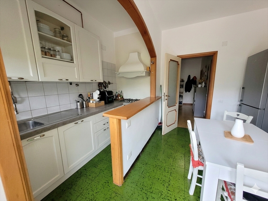 Quadrilocale con box in via trieste del grosso 74, Chieti