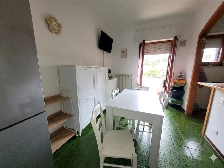 Quadrilocale con box in via trieste del grosso 74, Chieti