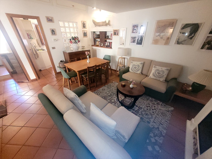 Casa indipendente ristrutturata in carlo de tocco, Chieti