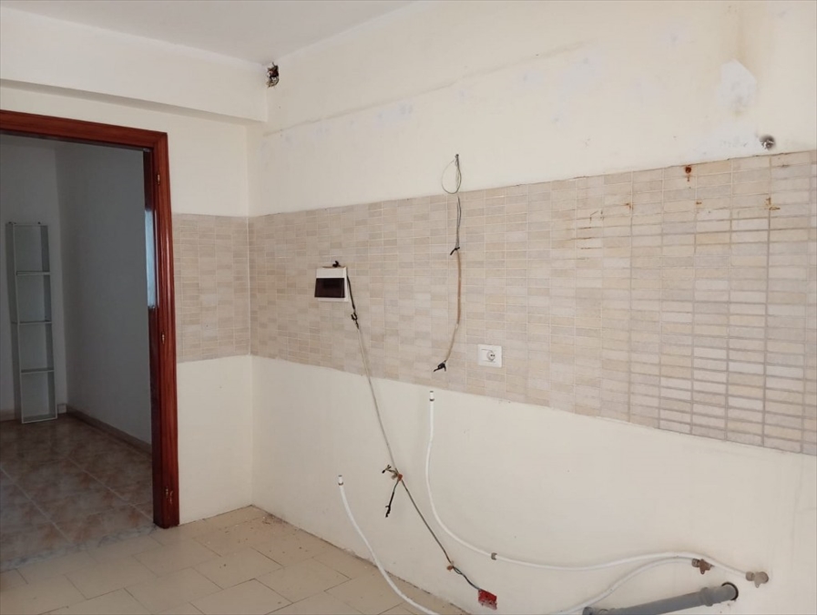 Appartamento da ristrutturare, Reggio Calabria zona sud