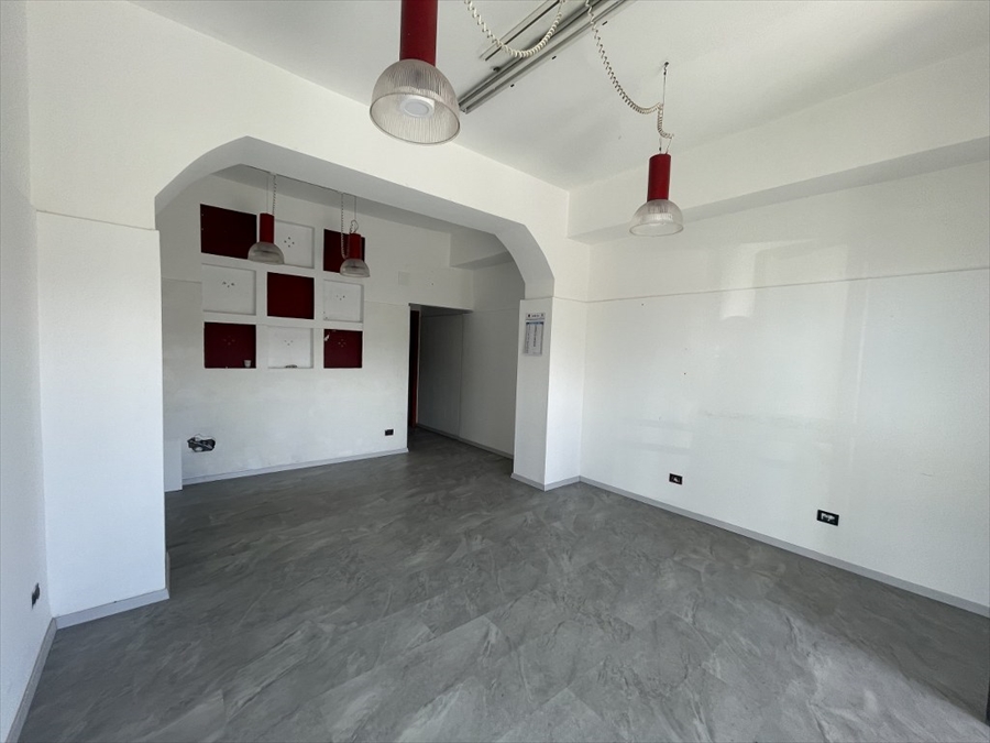 Negozio in affitto in via pasquale andiloro, Reggio Calabria