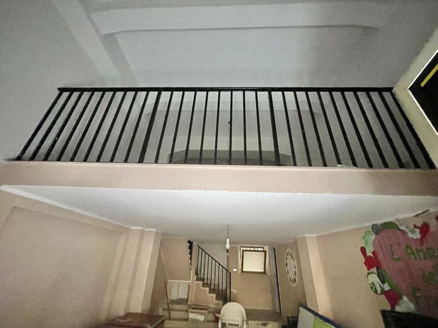 Locale commerciale in vendita in via scala di giuda, Reggio Calabria