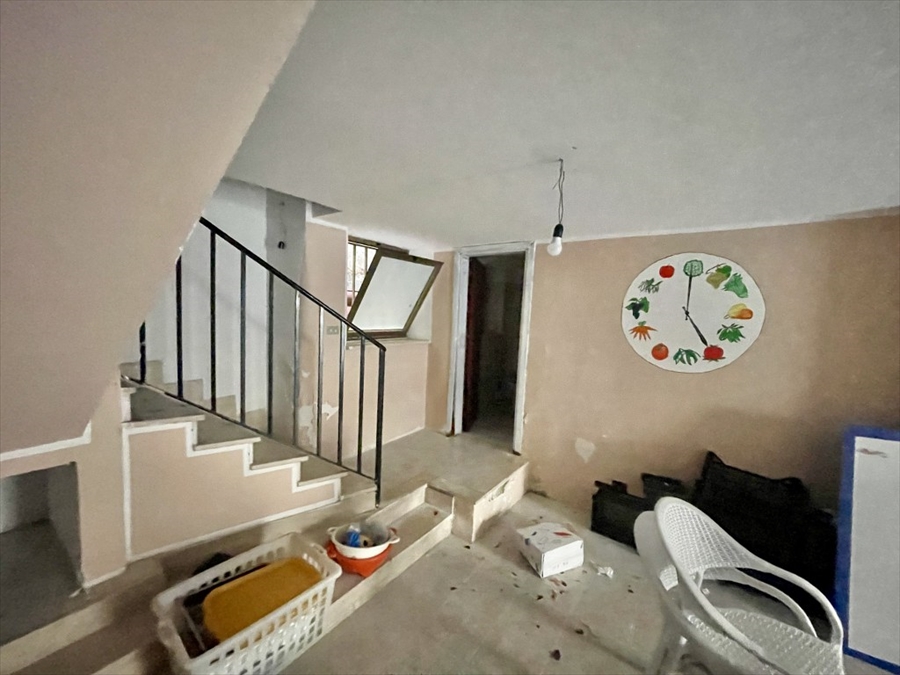 Locale commerciale in vendita in via scala di giuda, Reggio Calabria