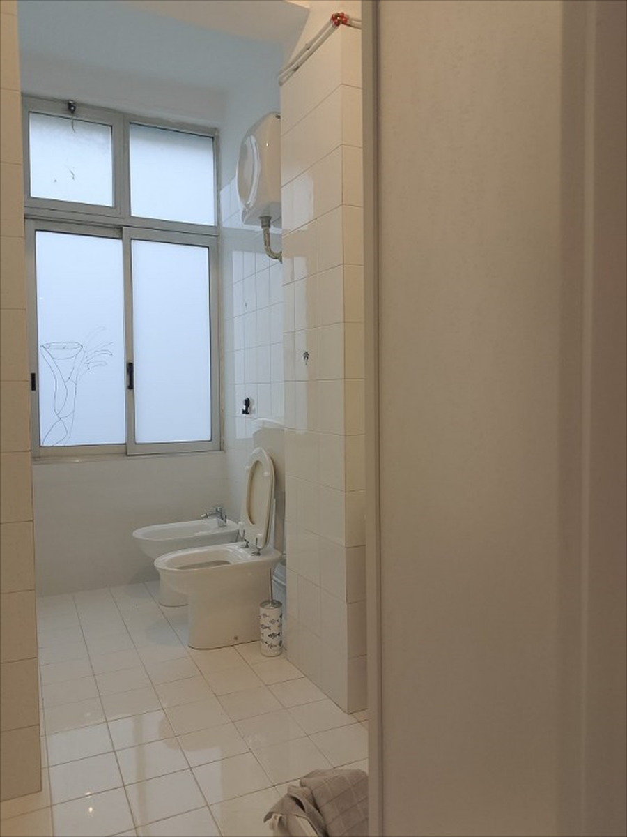 Quadrilocale ristrutturato in via san marco, Reggio Calabria