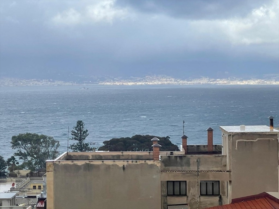 Trilocale in affitto in via palamolla, Reggio Calabria