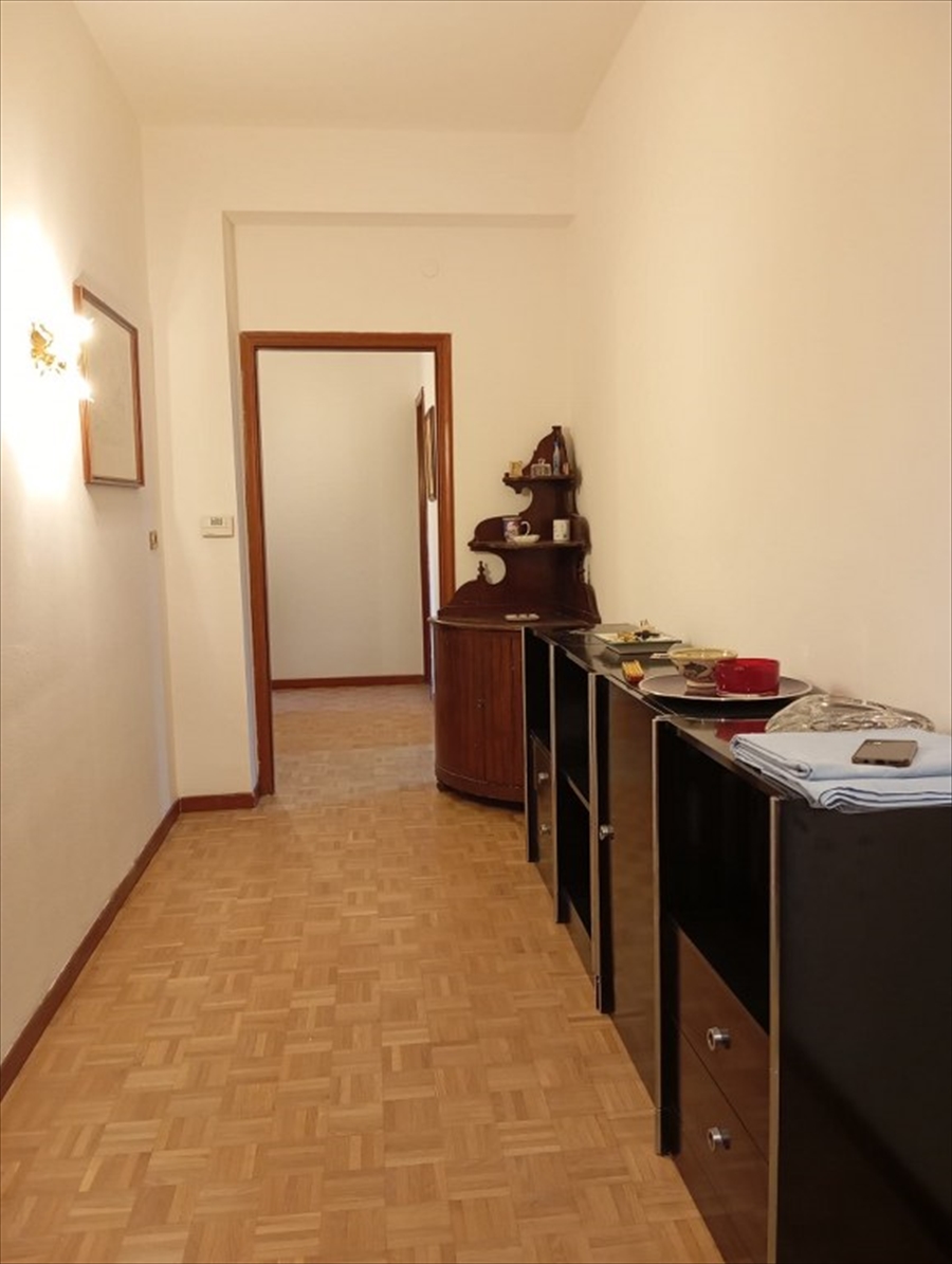 Quadrilocale in affitto in via emilio cuzzocrea, Reggio Calabria