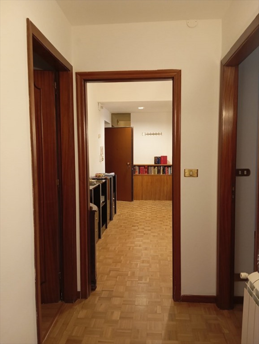 Quadrilocale in affitto in via emilio cuzzocrea, Reggio Calabria