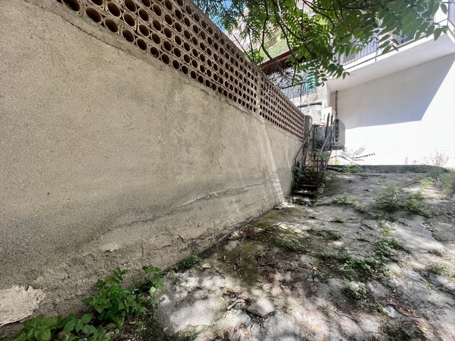 Casa indipendente da ristrutturare in via santa lucia, Reggio Calabria