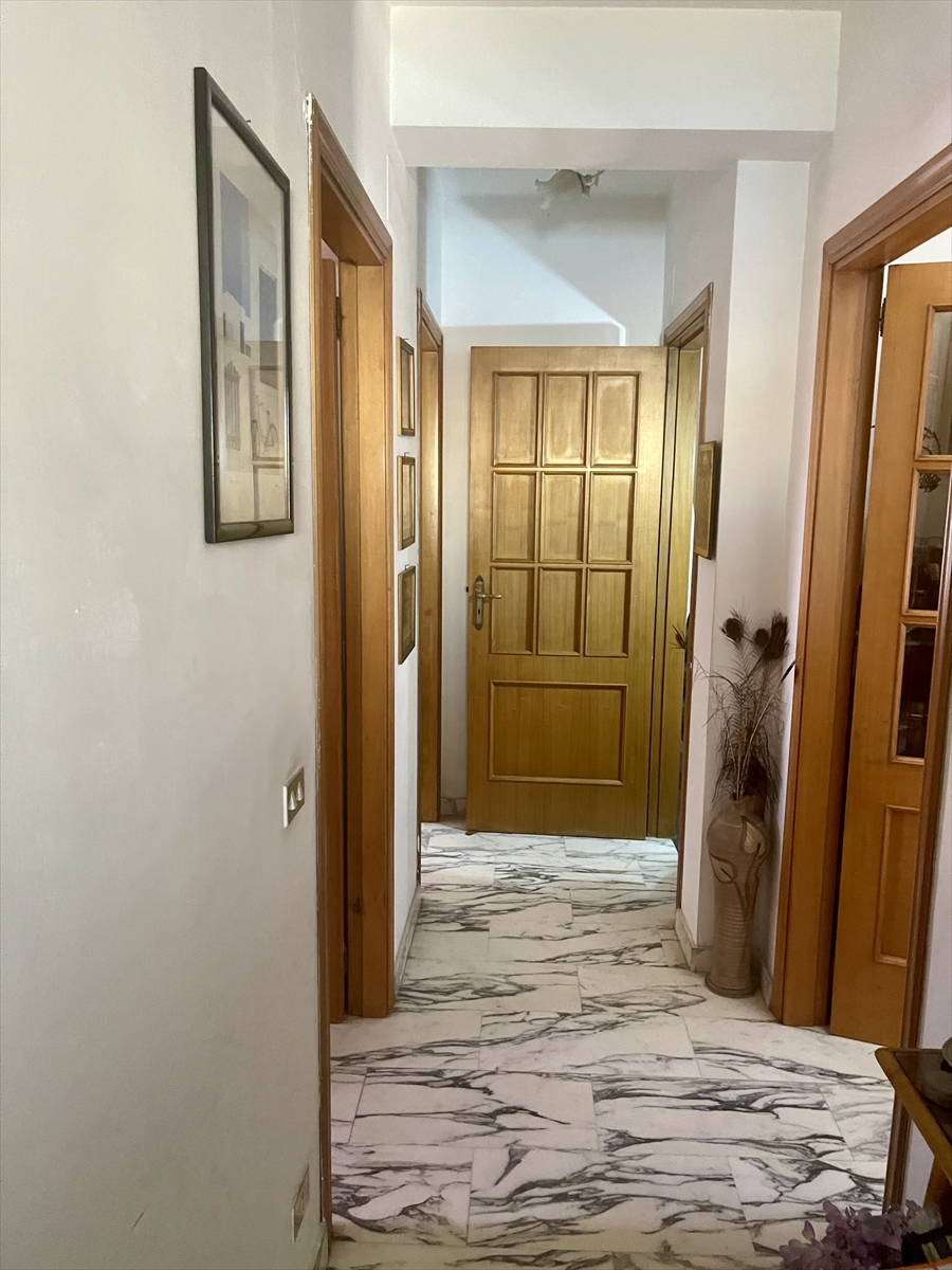 Quadrilocale da ristrutturare in via soccorso, Reggio Calabria
