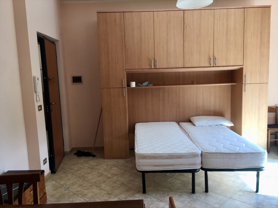 Monolocale in affitto in viale della libert�, Reggio Calabria