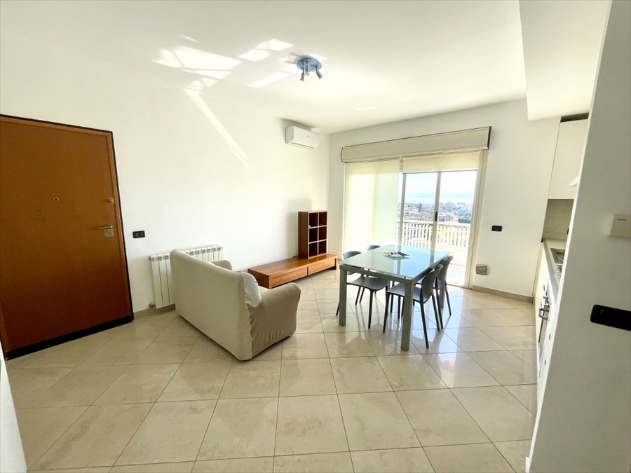 Trilocale in affitto in via eremo al santuario, Reggio Calabria