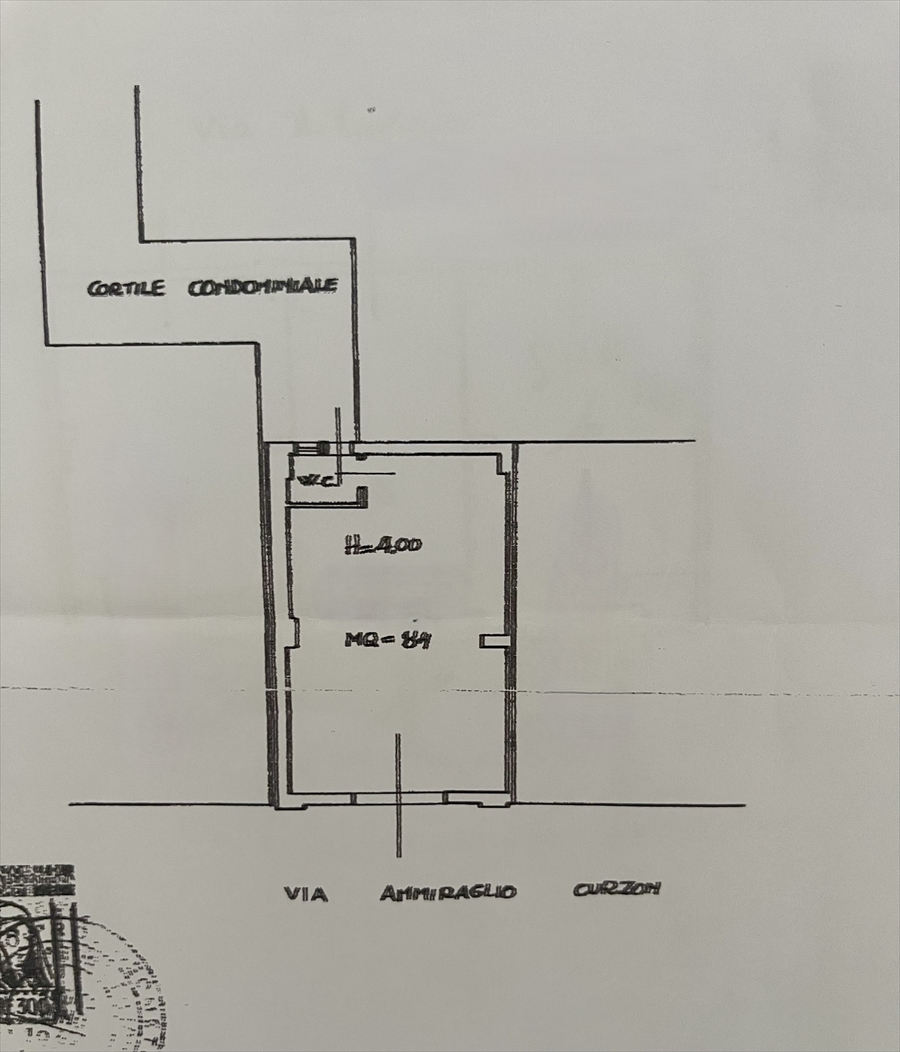 Negozio in vendita in via ammiraglio curzon, Villa San Giovanni