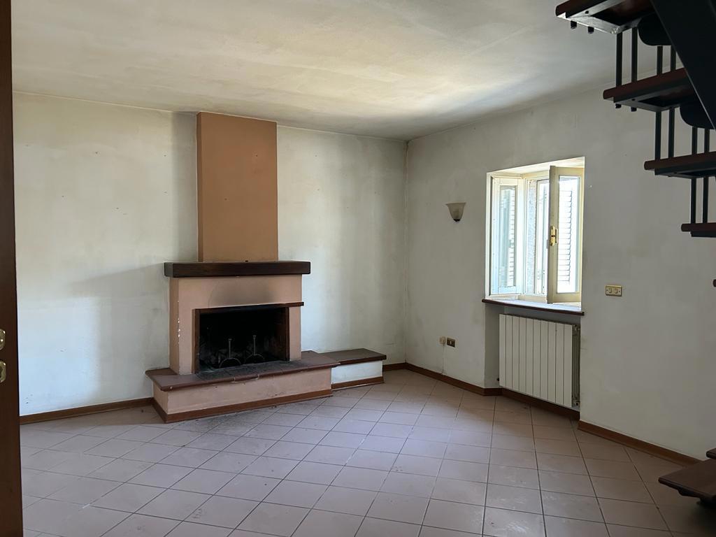 Casa indipendente in vendita a Camporgiano