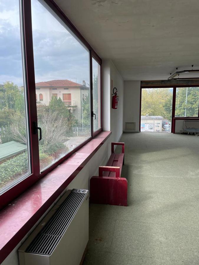 Ufficio da ristrutturare a Capannori