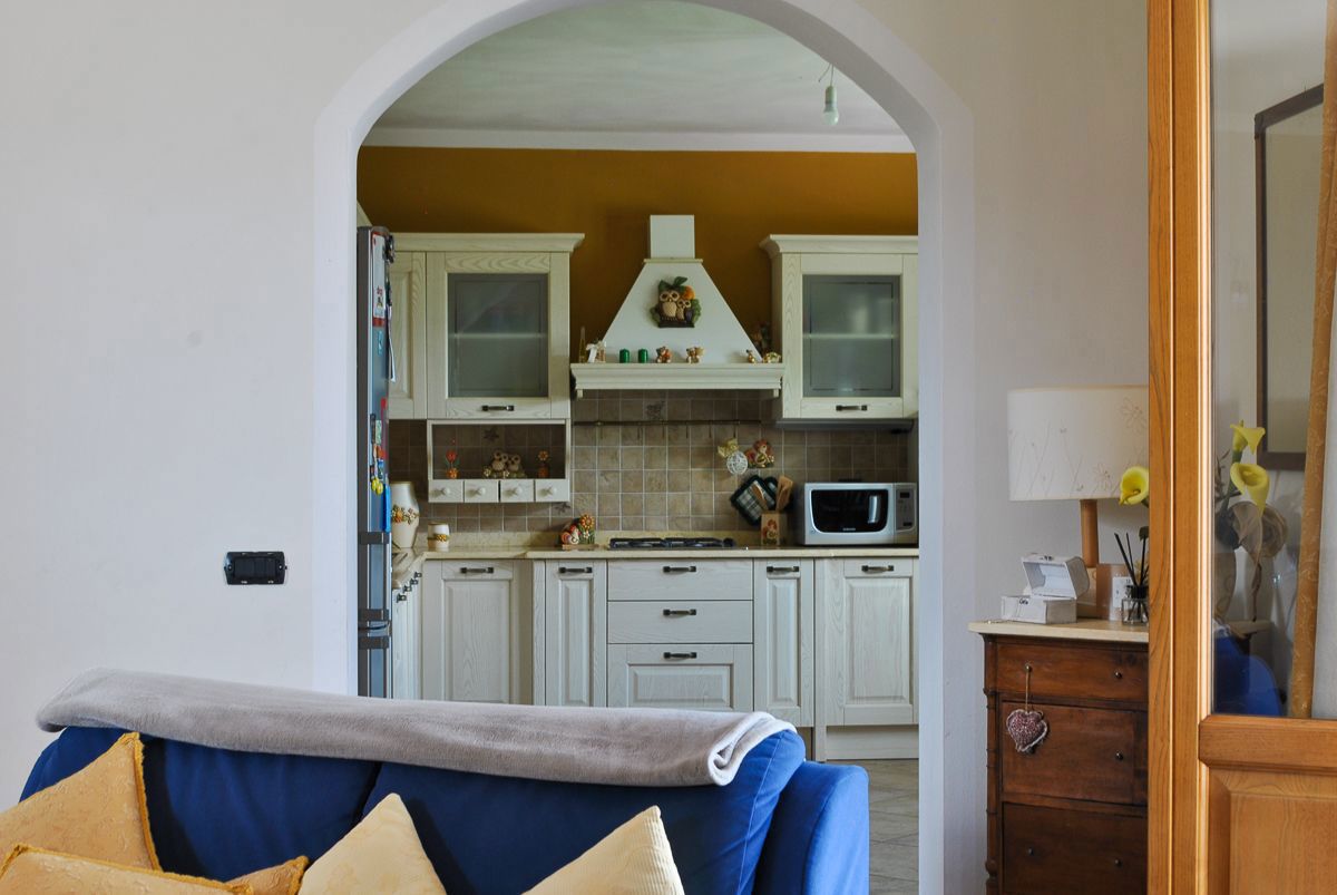 Villa con giardino a Camporgiano