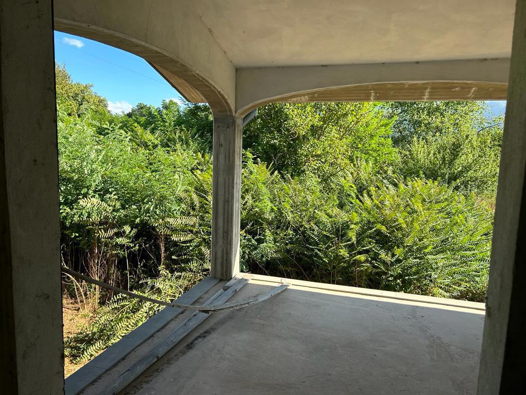 Villa Bifamiliare con giardino a Barga