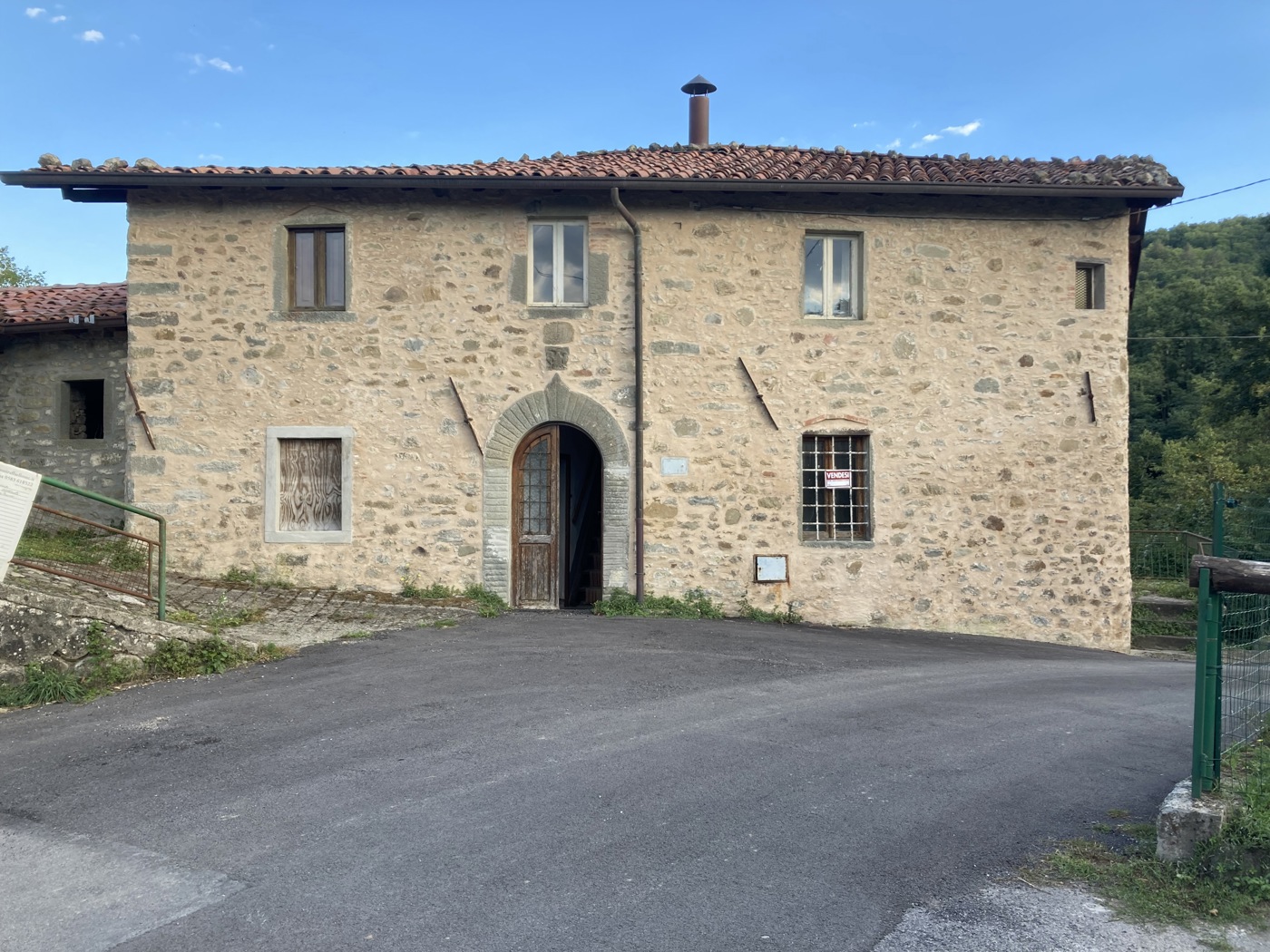 Stabile/Palazzo in vendita a Castelnuovo di Garfagnana