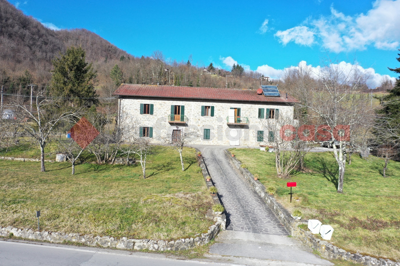 Villa Bifamiliare in vendita a Piazza al Serchio