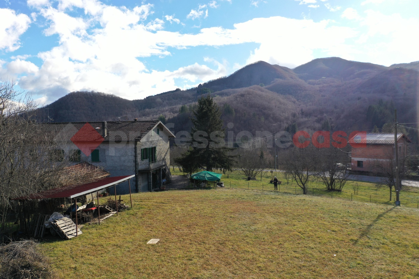 Villa Bifamiliare in vendita a Piazza al Serchio