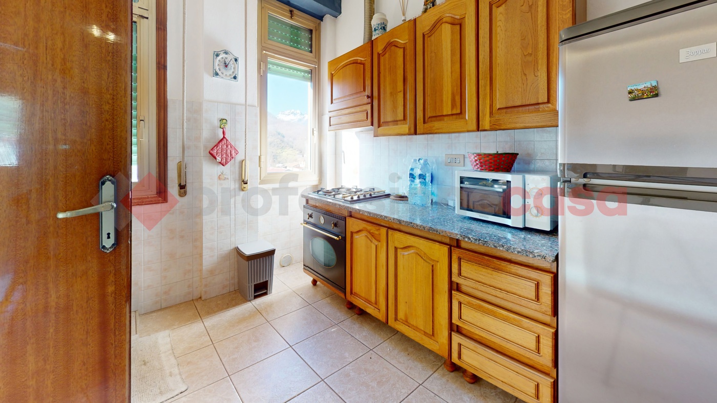 Trilocale in vendita a Piazza al Serchio