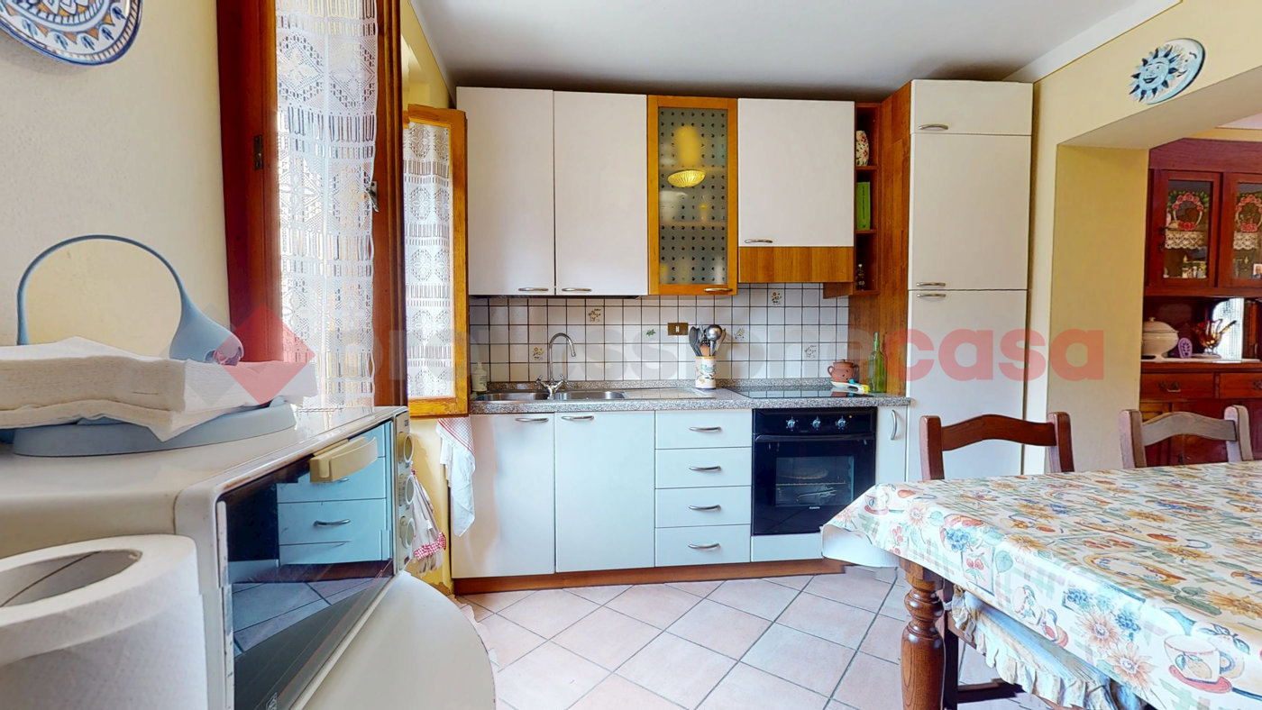 Casa indipendente in vendita a Bagni di Lucca