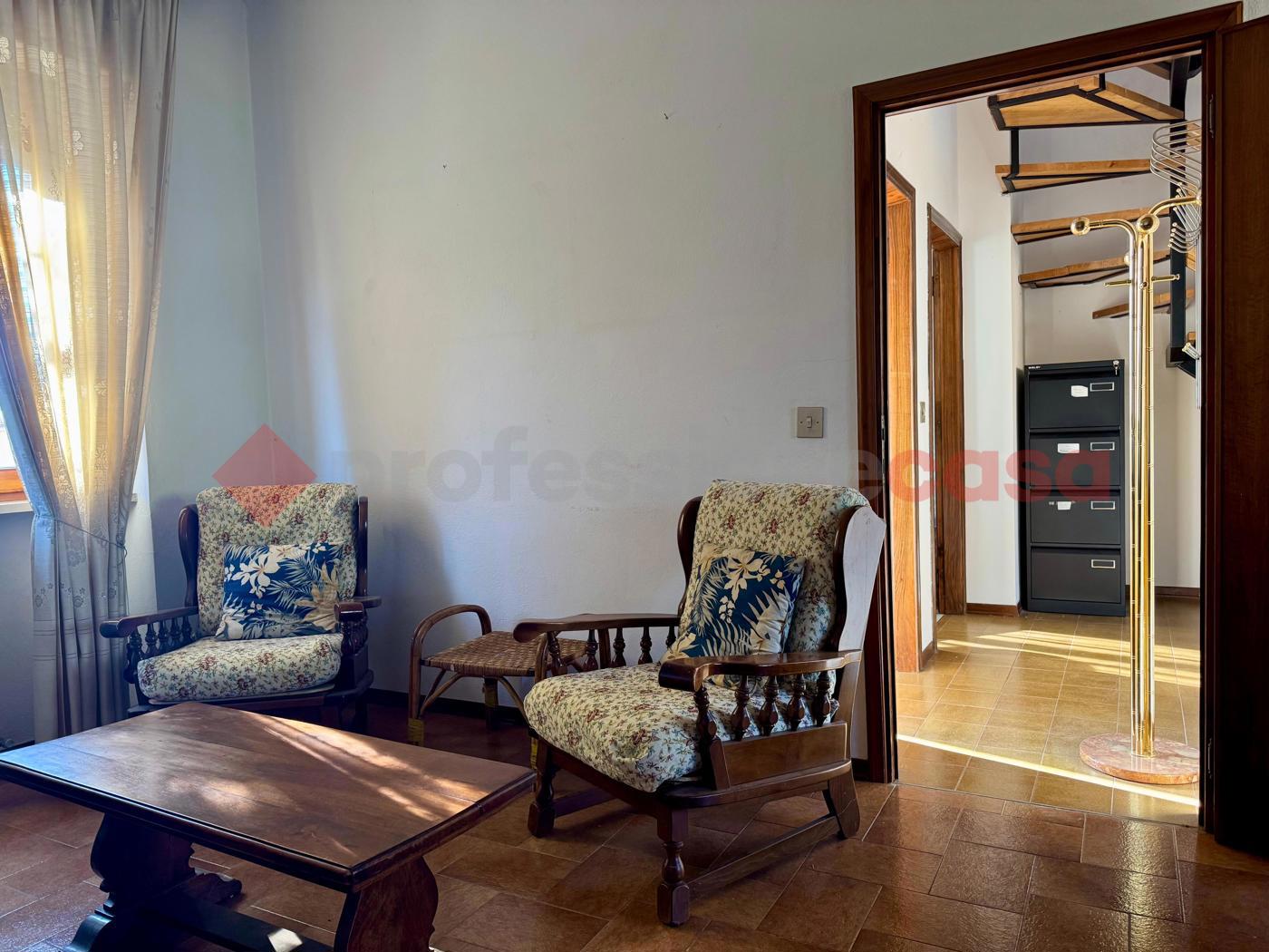 Quadrilocale con box a Coreglia Antelminelli