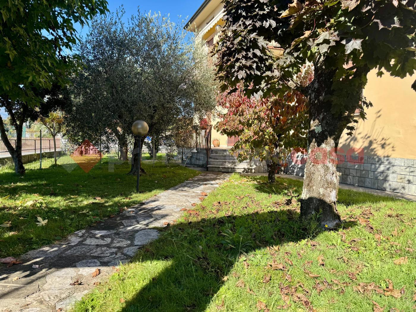 Appartamento con giardino a Coreglia Antelminelli