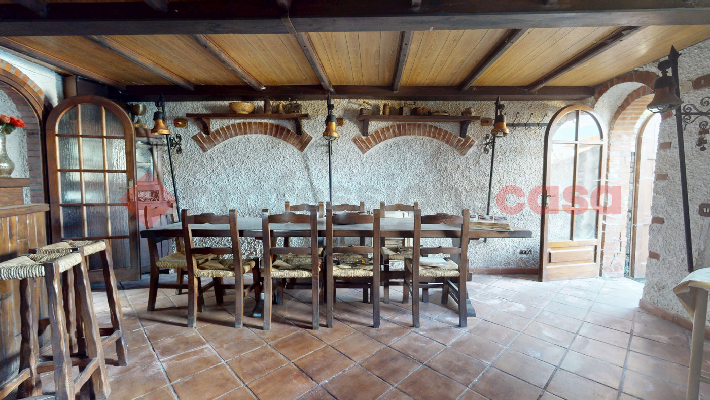 Rustico in vendita a Borgo a Mozzano