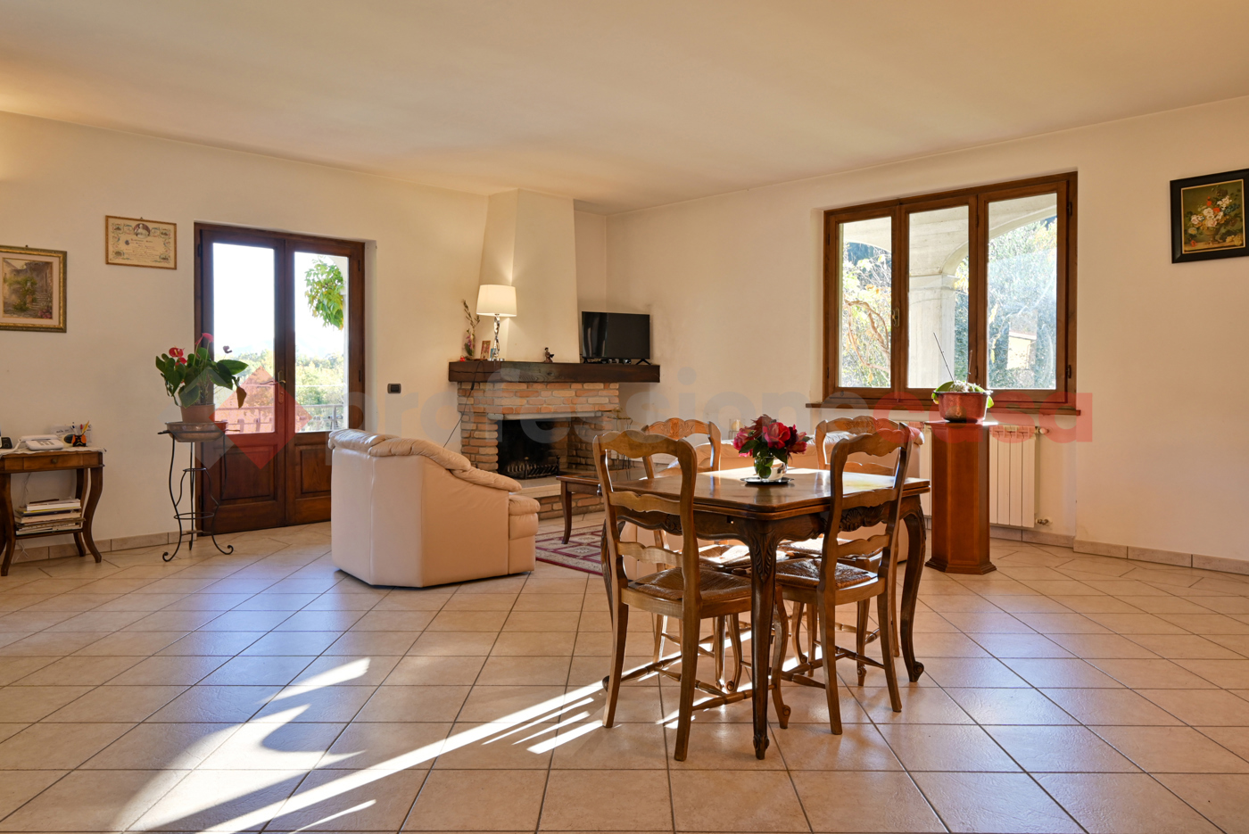 Villa in vendita a Piazza al Serchio