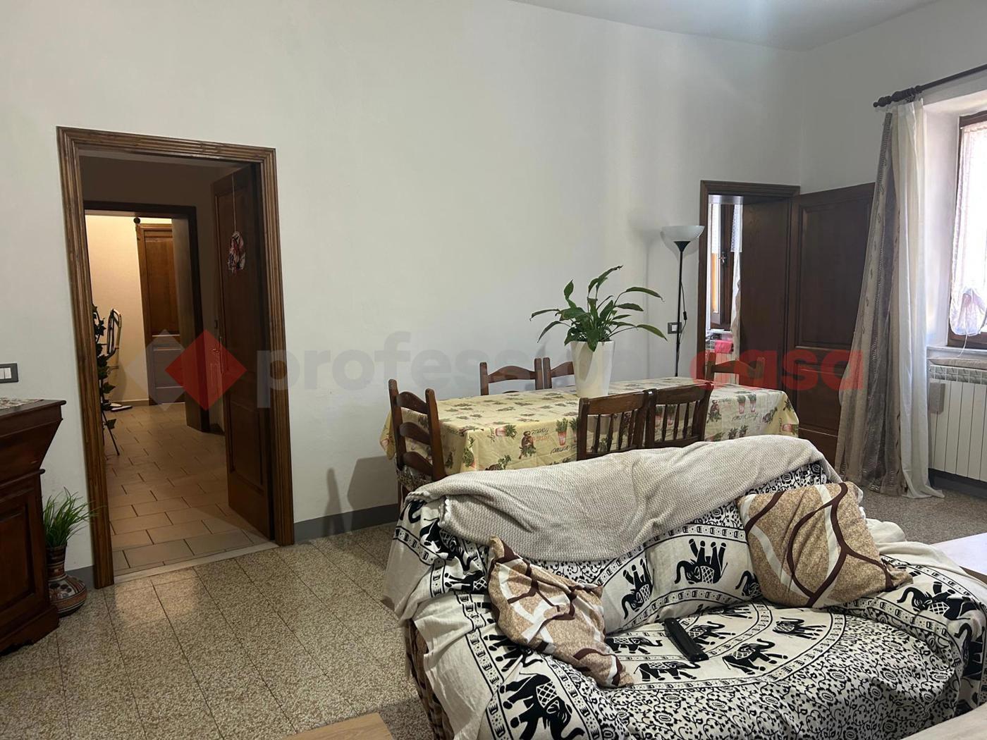 Quadrilocale in vendita a Gallicano