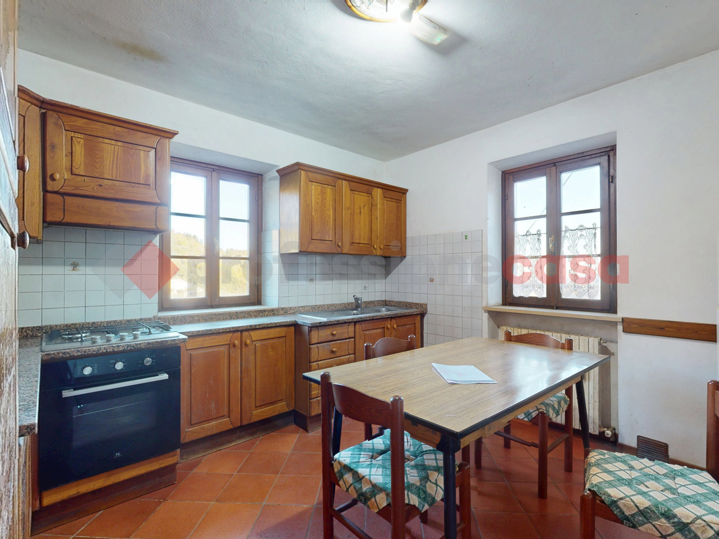 Casa indipendente con giardino a Camaiore