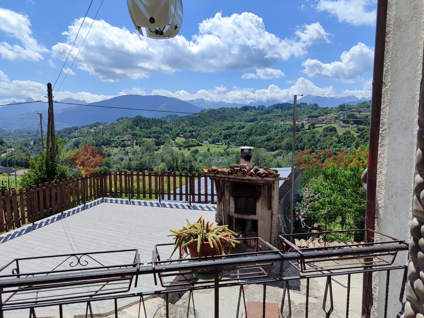 Casa indipendente in vendita a Villa Collemandina