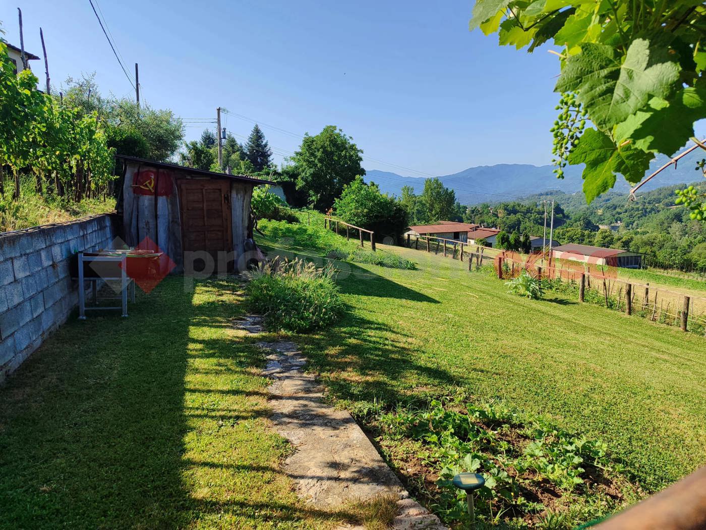 Casa indipendente in vendita a Villa Collemandina