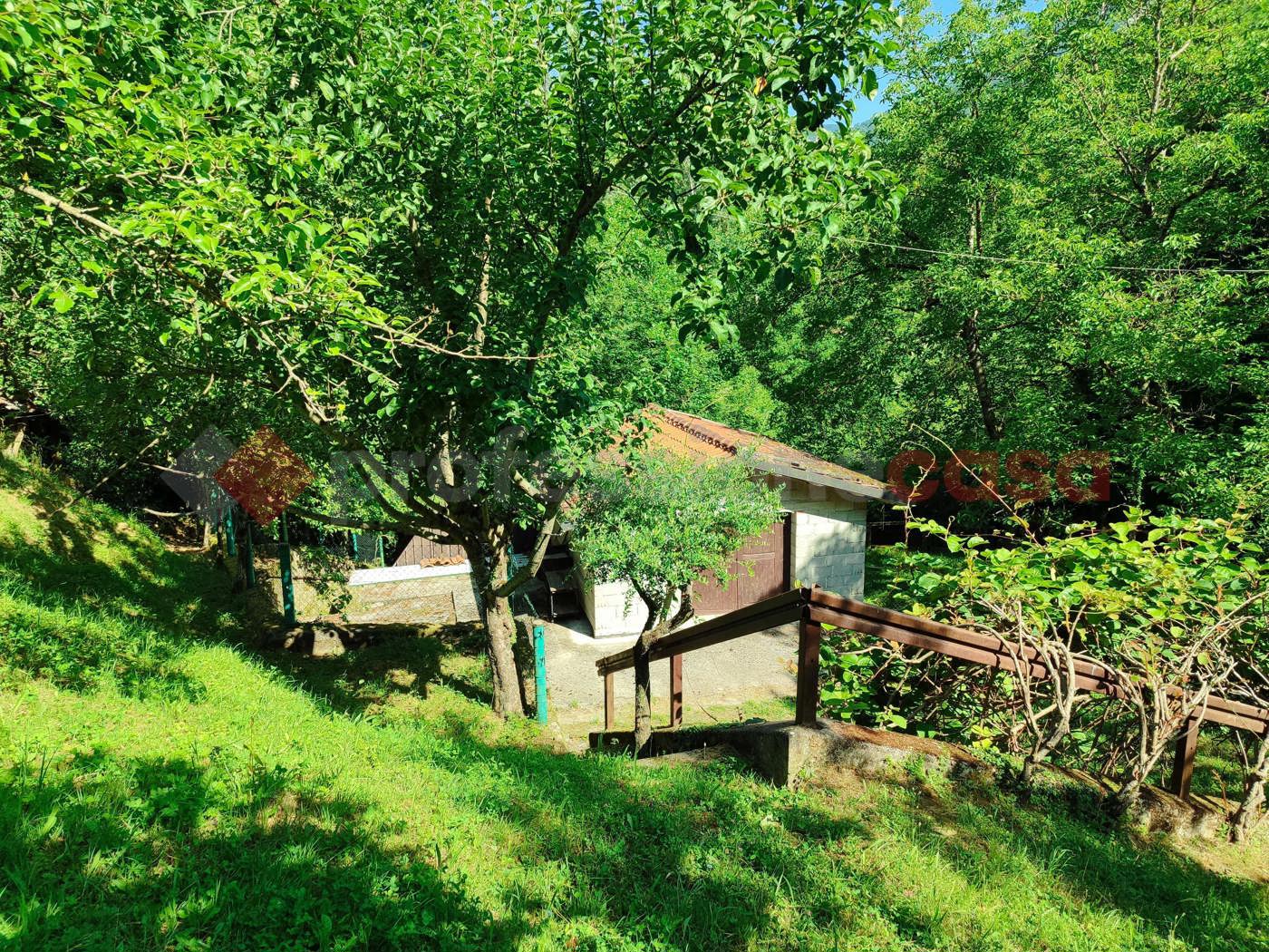 Rustico in vendita a Villa Collemandina