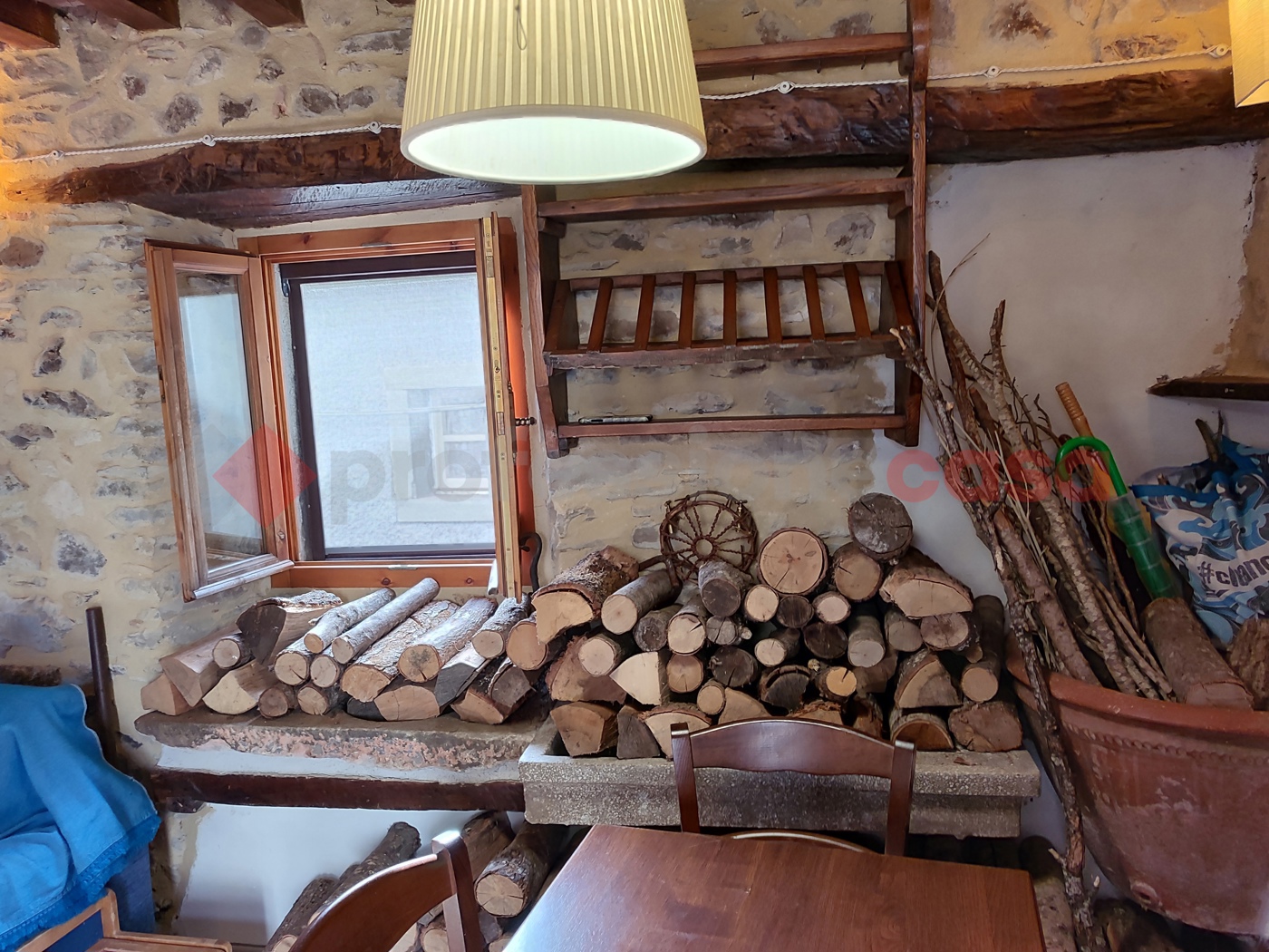 Casa indipendente in vendita a Villa Collemandina