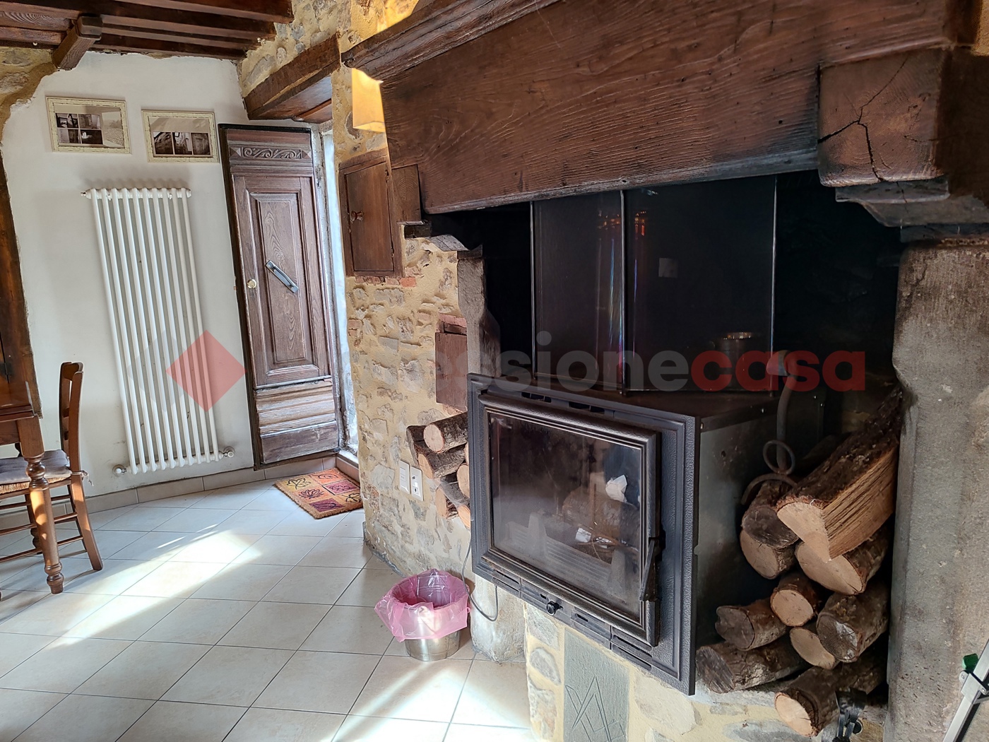 Casa indipendente in vendita a Villa Collemandina