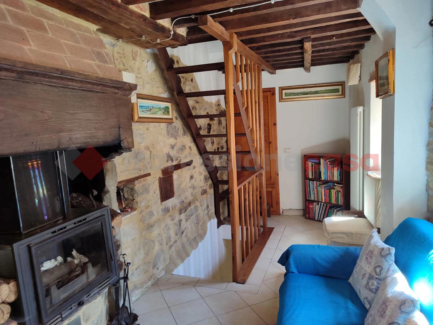 Casa indipendente in vendita a Villa Collemandina