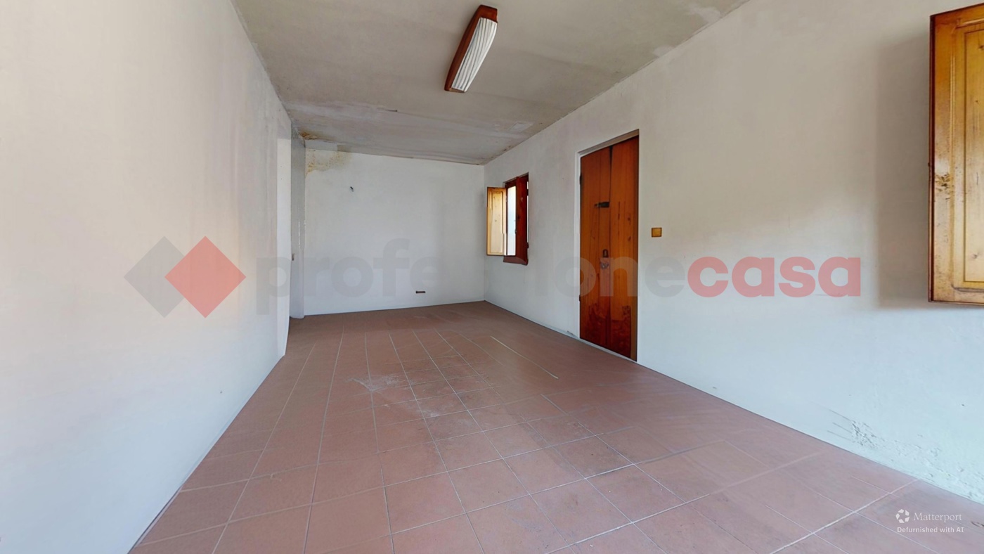 Quadrilocale con giardino a Pescaglia