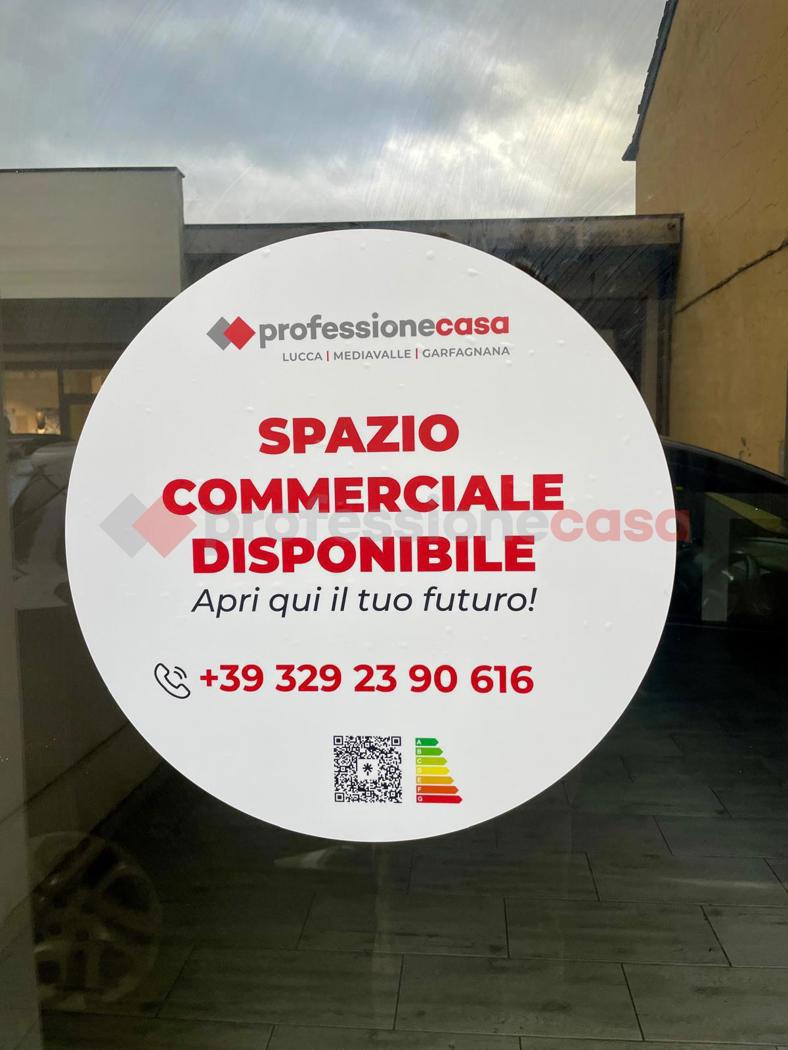 Negozio ristrutturato a Castelnuovo di Garfagnana