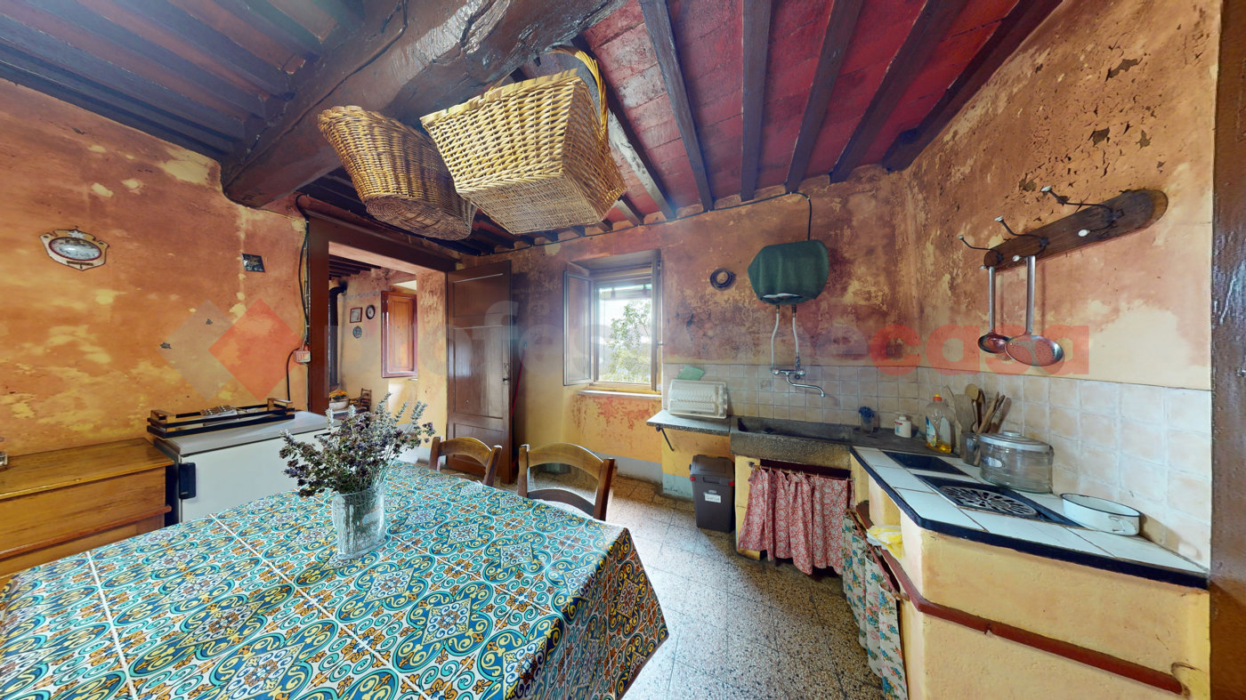 Casa indipendente con giardino a Borgo a Mozzano