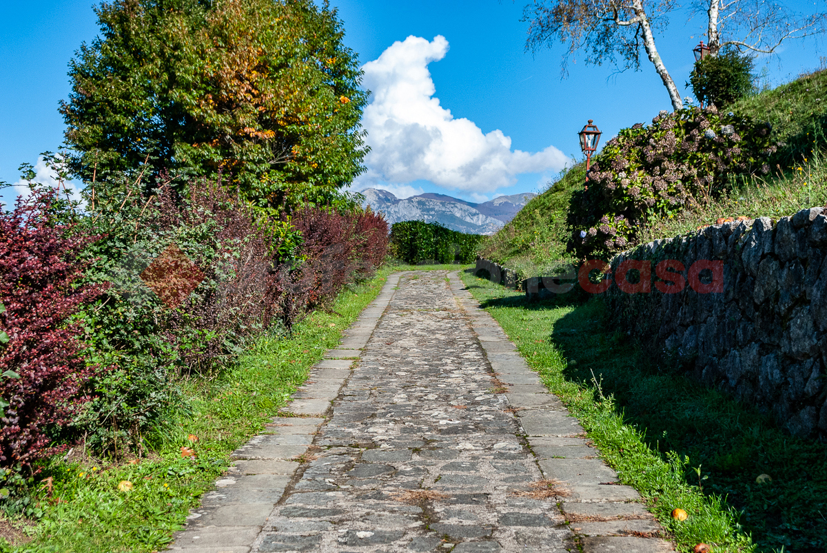 Villa con giardino a Castelnuovo di Garfagnana