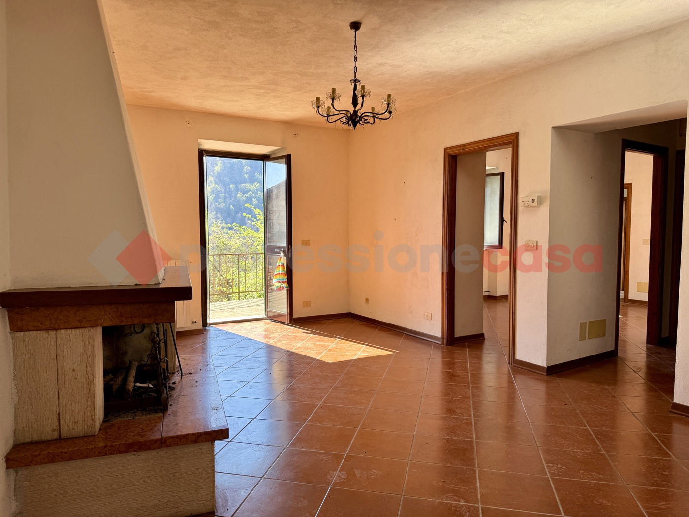 Casa indipendente con giardino a Camporgiano