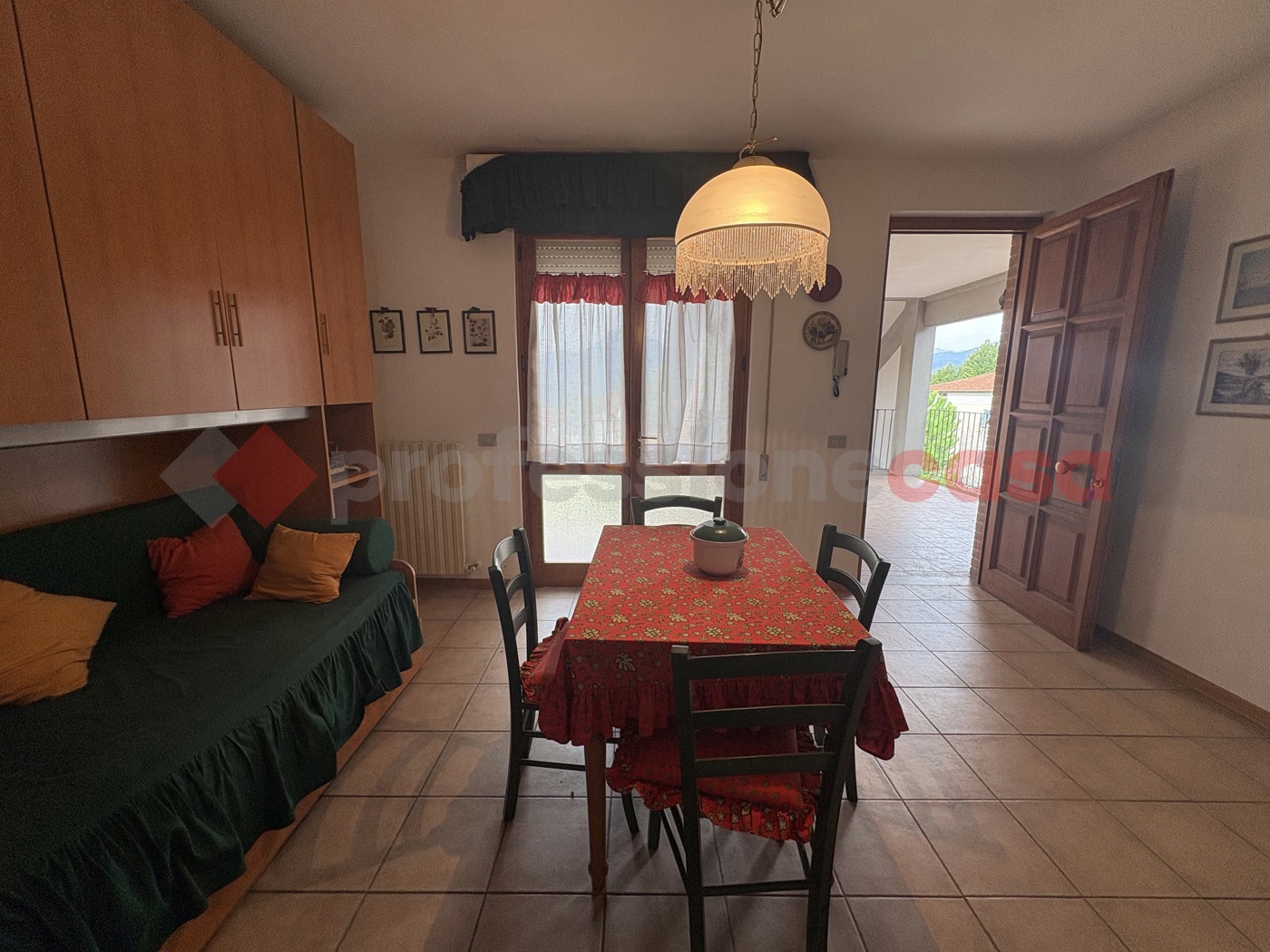 Bilocale arredato in affitto a Barga