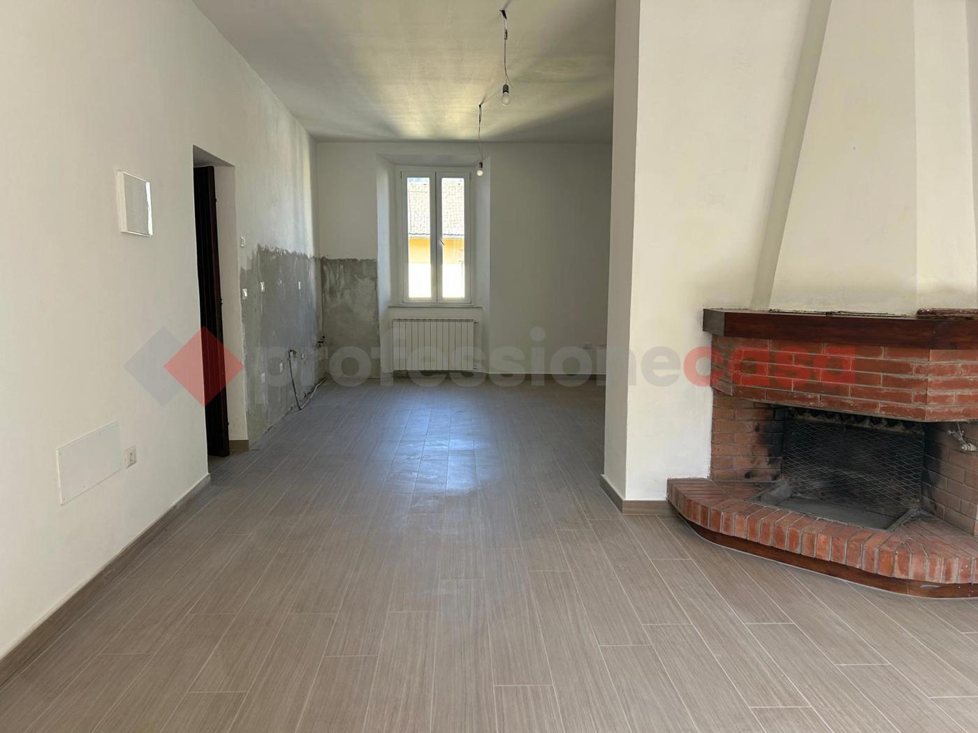 Trilocale con giardino a Castelnuovo di Garfagnana