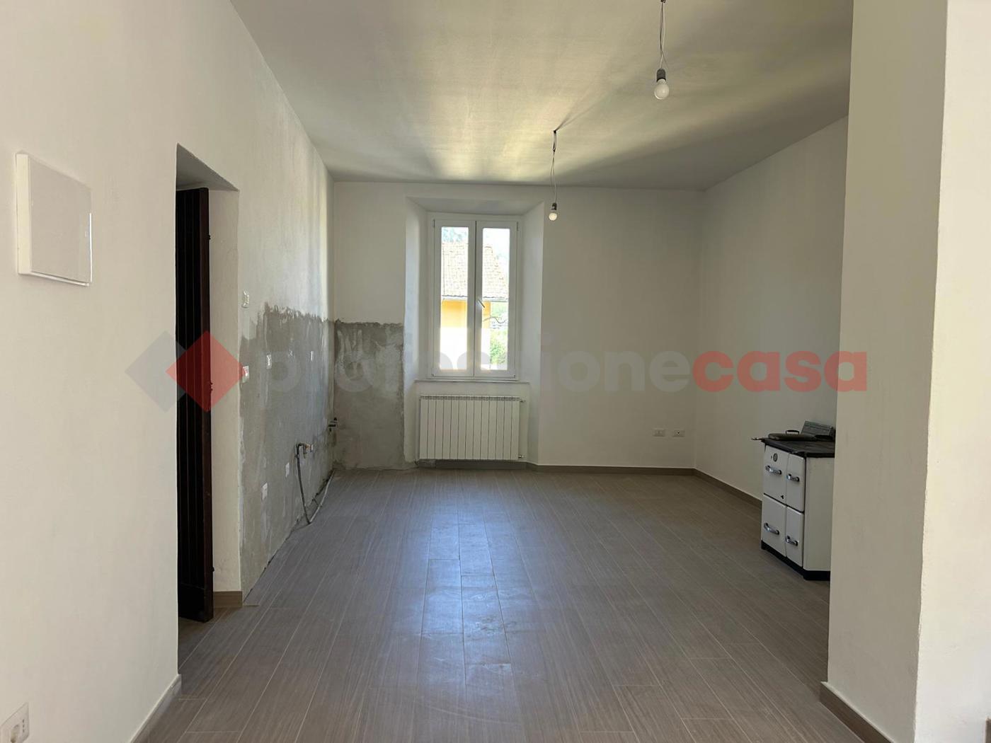 Trilocale con giardino a Castelnuovo di Garfagnana