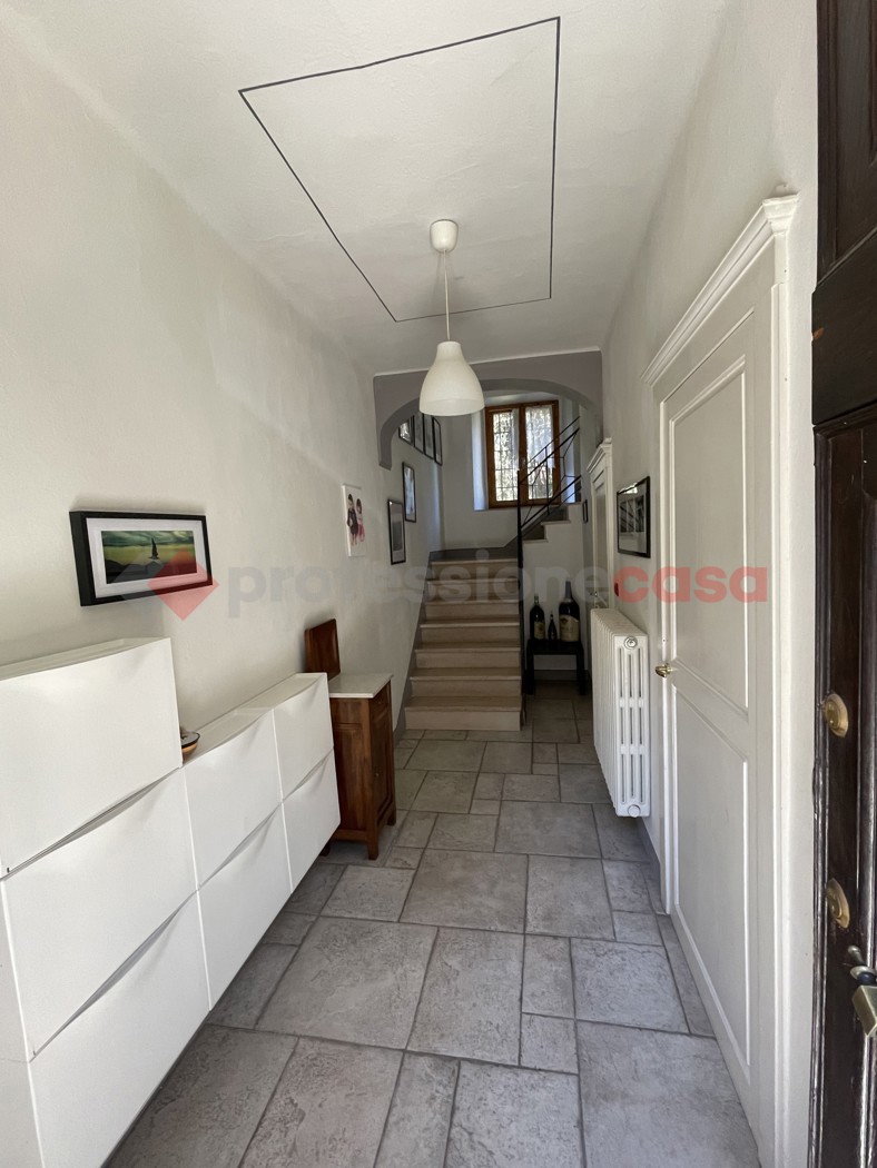 Casa indipendente con box doppio a Pieve Fosciana