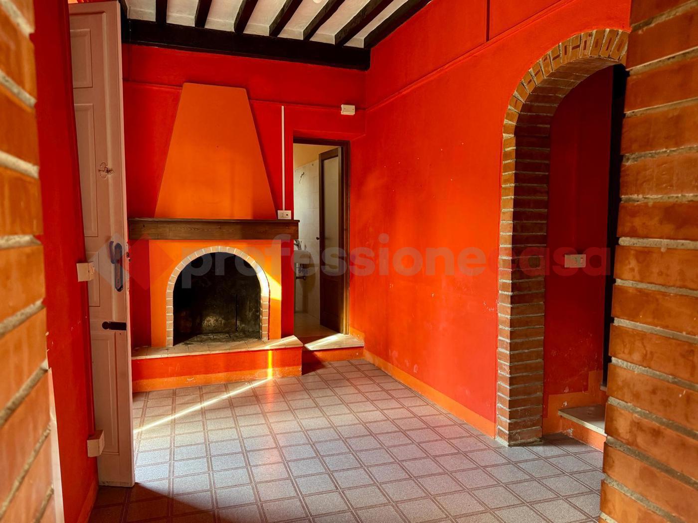 Casa indipendente in vendita a Borgo a Mozzano