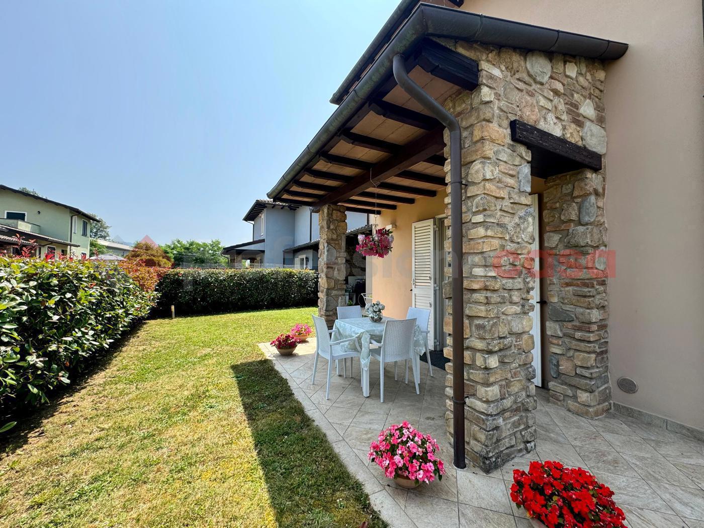 Villa Bifamiliare in vendita a Coreglia Antelminelli