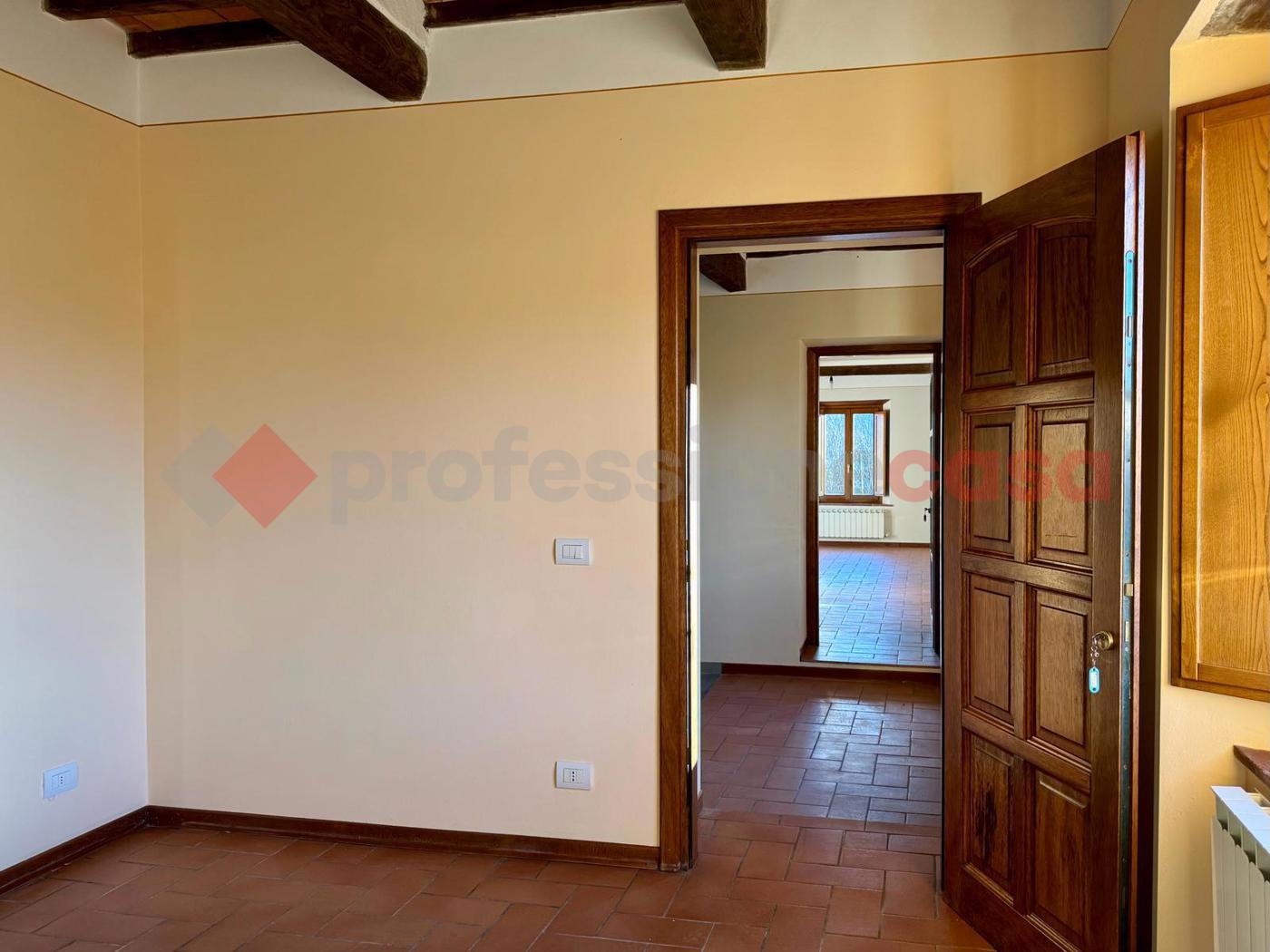Appartamento con giardino a Coreglia Antelminelli