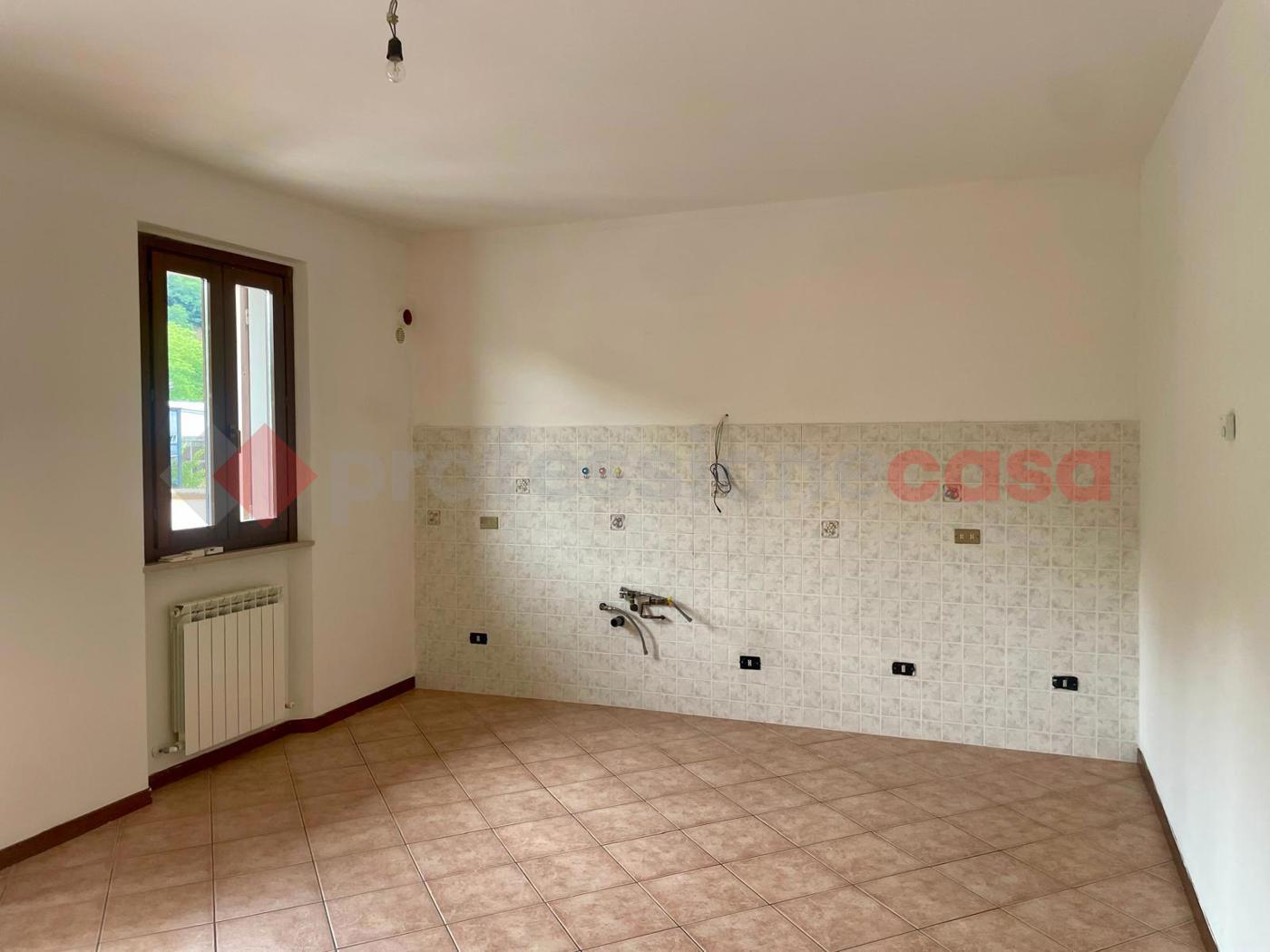 Villa con giardino a Barga